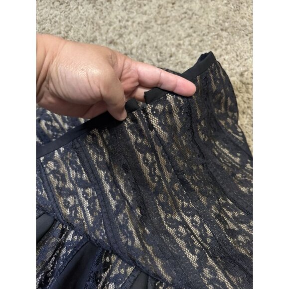 ANN TAYLOR LOFT Black Lacey Skirt Mermaid Gadet Gothic Grunge Chic Classic Sz 4 - Picture 5 of 8